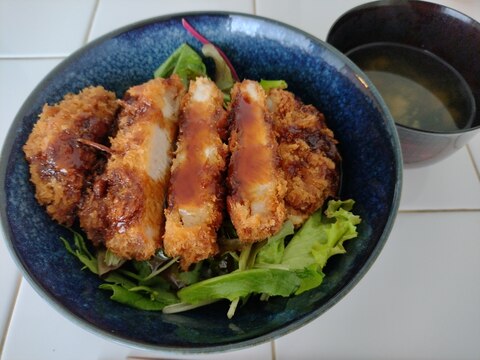 手作りソースでソースカツ丼